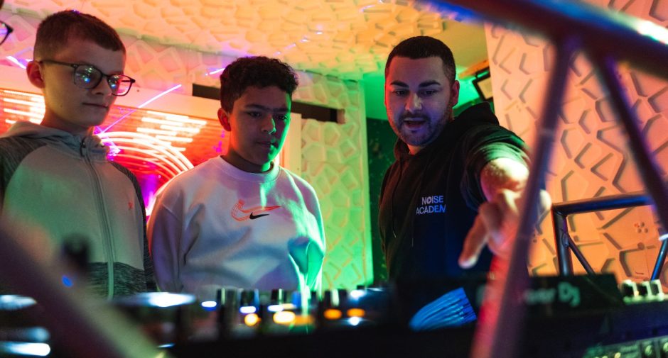 Free Music Taster sessions for Stockport students of all ages at South City Studios