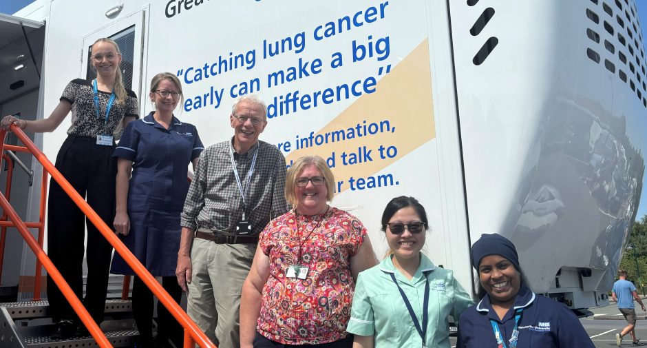 Lung MOTs available for smokers and ex-smokers in Reddish, Brinnington, Heaton Norris, Woodley and Bredbury